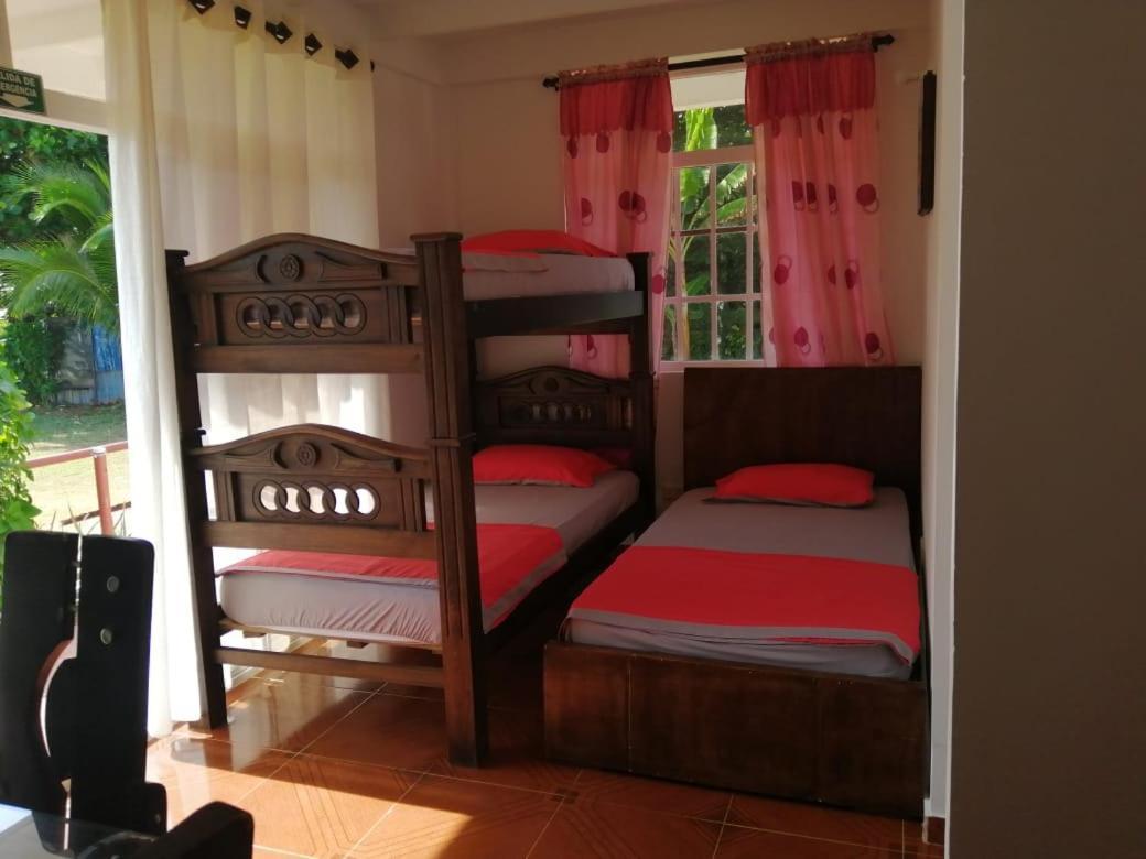 Apartamentos Hermanos Morales Merino San Andrés Exterior photo